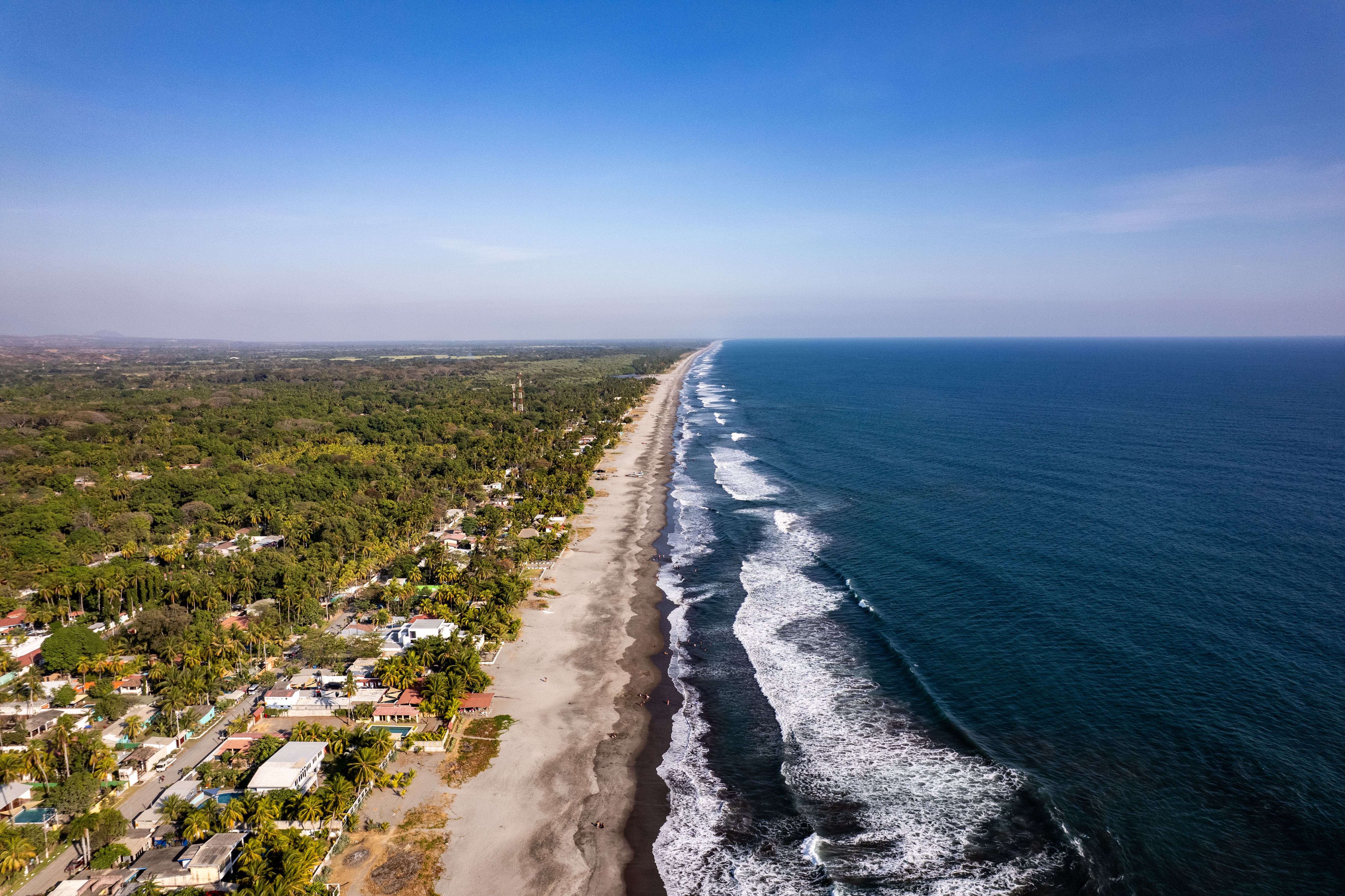 El Zonte Beach at sunrise, El Salvador
